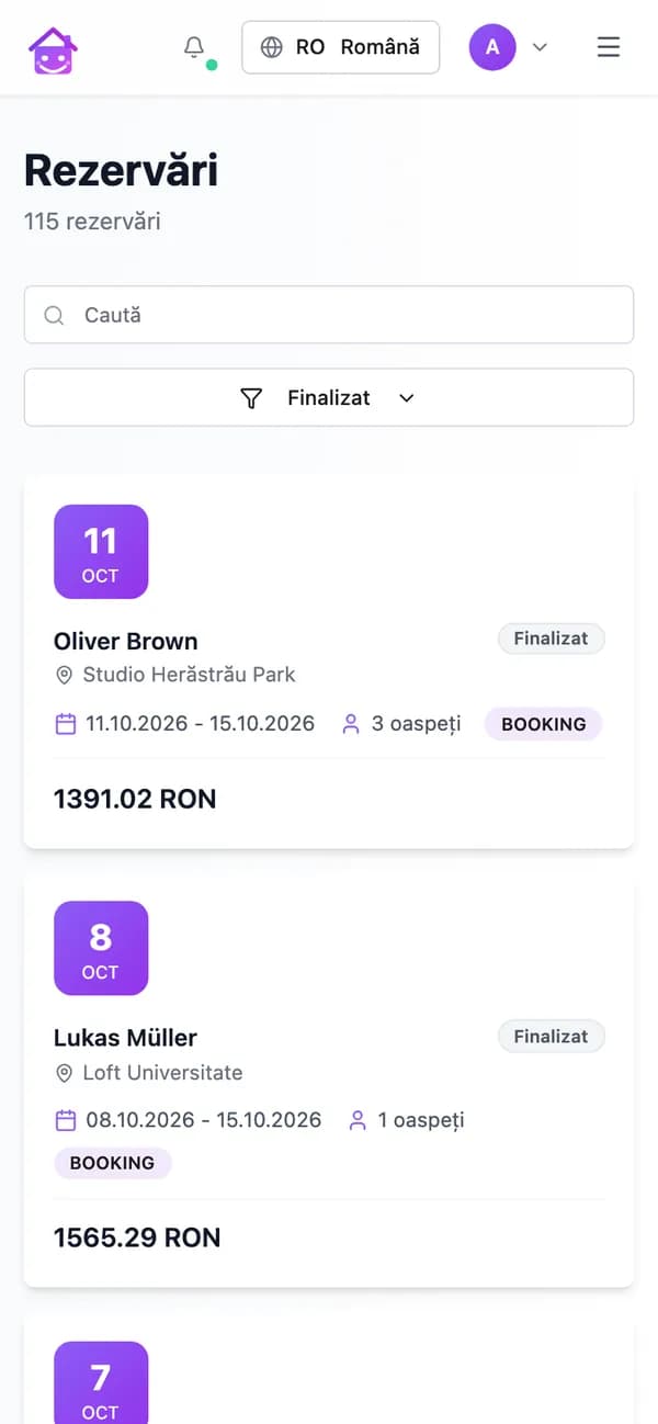 Lista rezervărilor din portalul proprietarului, pe telefon, filtrată pe sejururile finalizate: oaspetele, proprietatea, perioada, numărul de oaspeți, canalul Booking.com și suma în lei