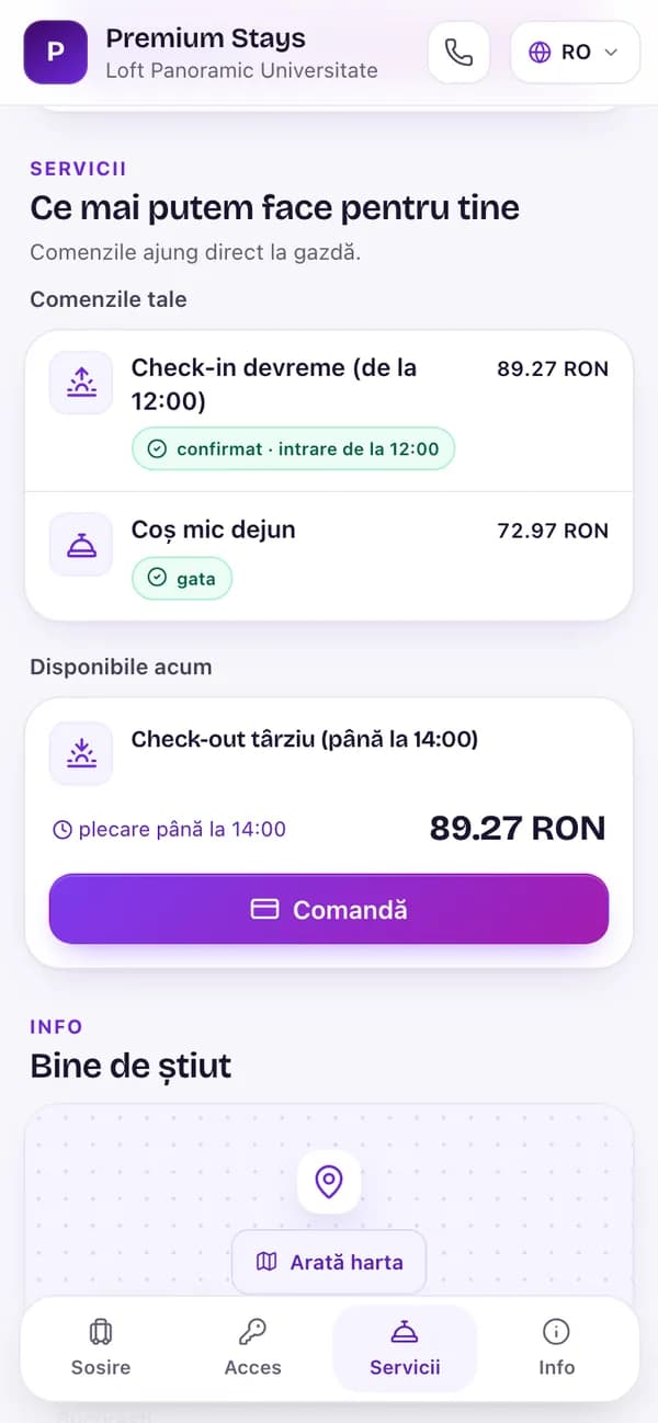 Pagina sejurului pe telefon, secțiunea Servicii: check-in devreme confirmat cu intrare de la 12:00, coș mic dejun gata și check-out târziu până la 14:00, disponibil cu butonul „Comandă”
